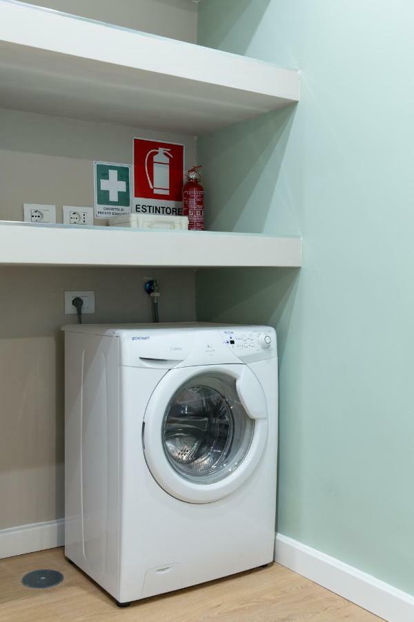 Beautiful Apartment In San Giovanni Close To Colosseo Roma Exterior foto