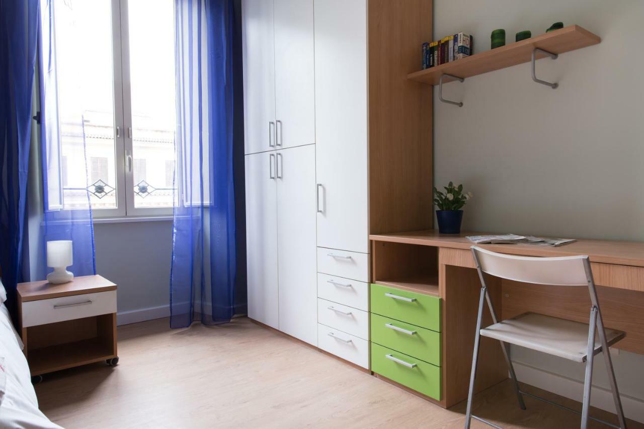 Beautiful Apartment In San Giovanni Close To Colosseo Roma Exterior foto