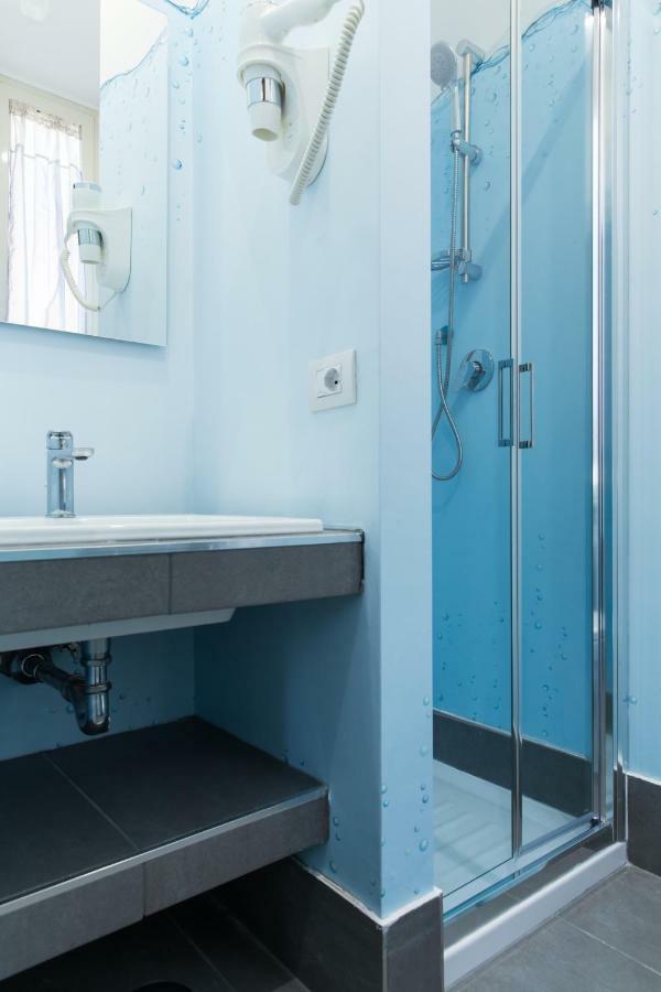 Beautiful Apartment In San Giovanni Close To Colosseo Roma Exterior foto